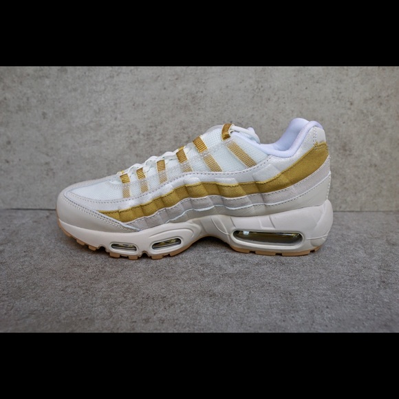 air max 95 gold womens